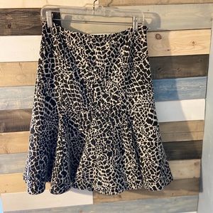 Marisa Christina  size 6 animal print skirt